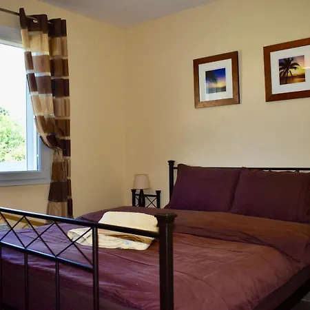 Holiday home Maison Du Soleil Olonzac